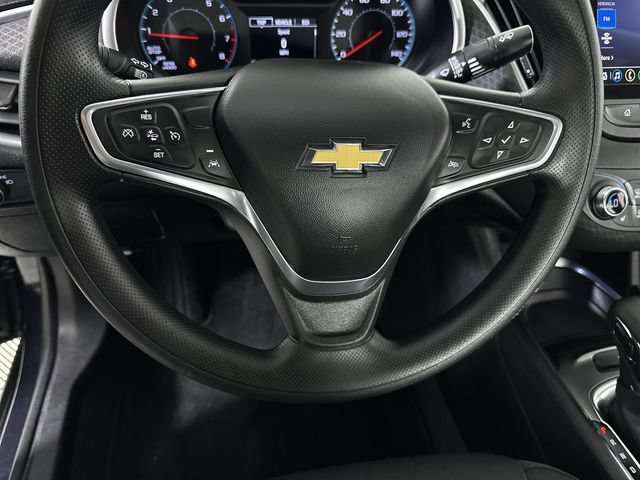 Used 2023 Chevrolet Malibu LT FWD image 11