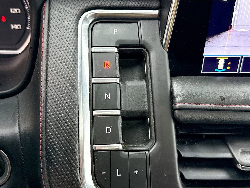 Used 2021 Chevrolet Tahoe RST w/ Luxury Package image 16