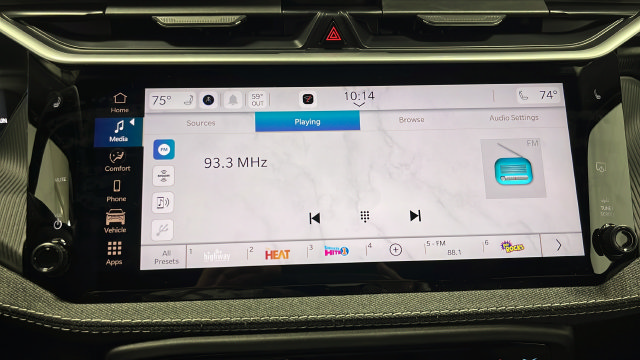 New 2027 Jeep Cherokee Laredo AWD/4WD image 14