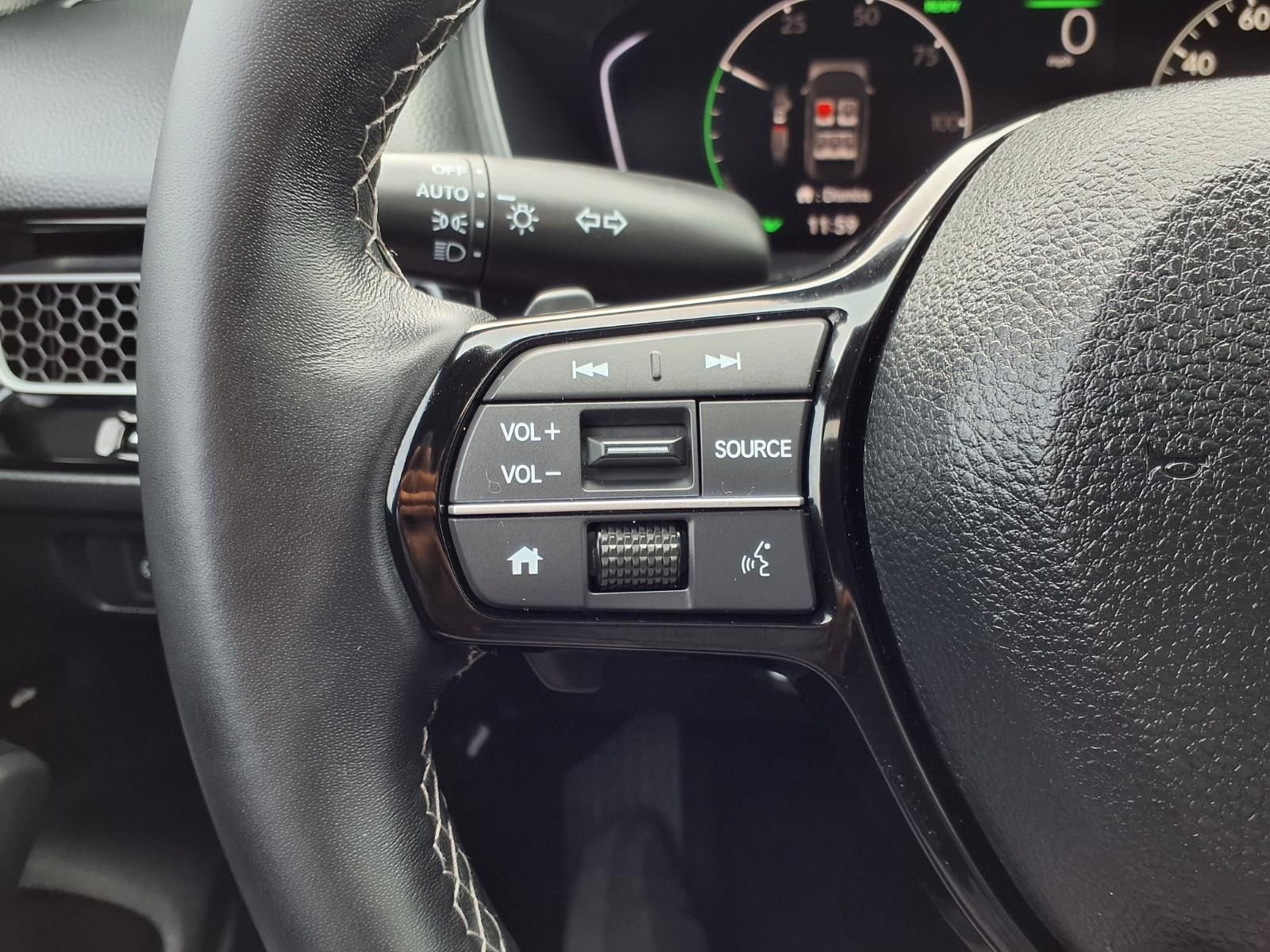 Used 2025 Honda Civic Sport image 15