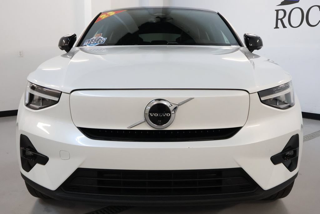 Used 2023 Volvo C40 P8 Recharge Plus AWD/4WD image 2