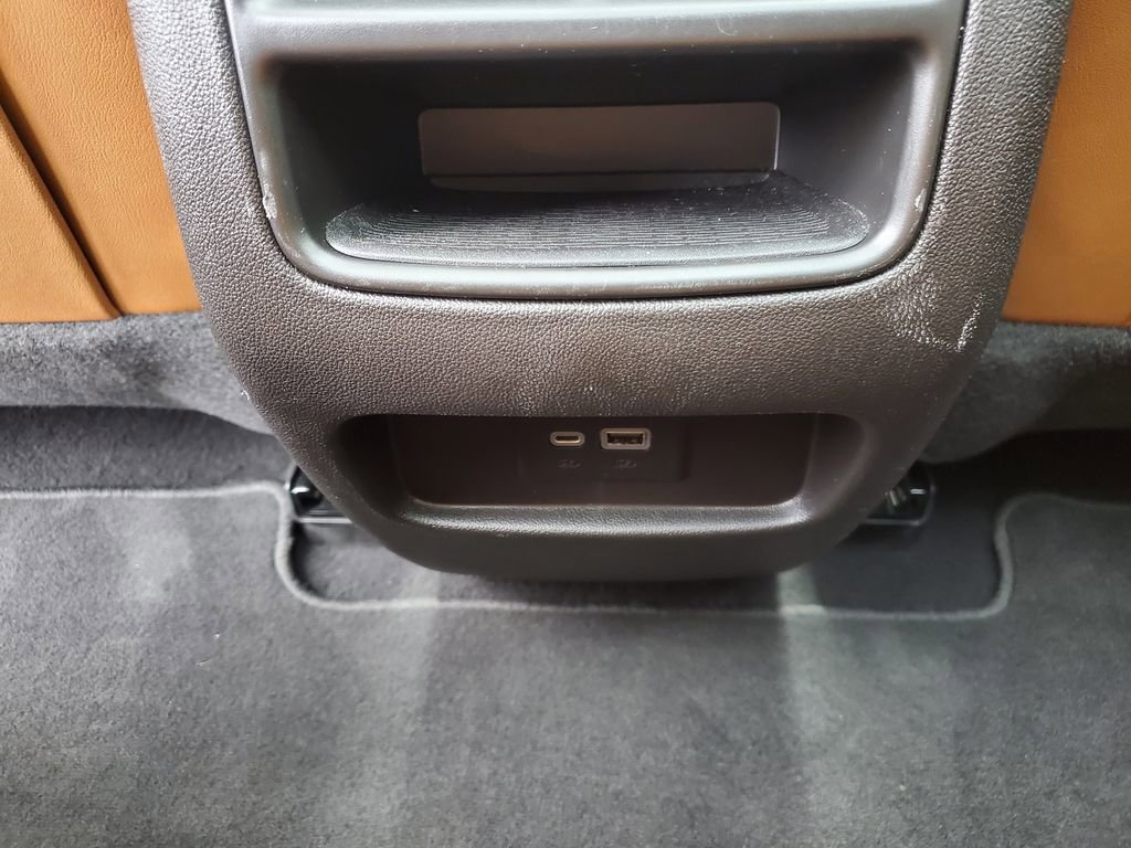 Certified 2022 Cadillac XT5 Premium Luxury image 47