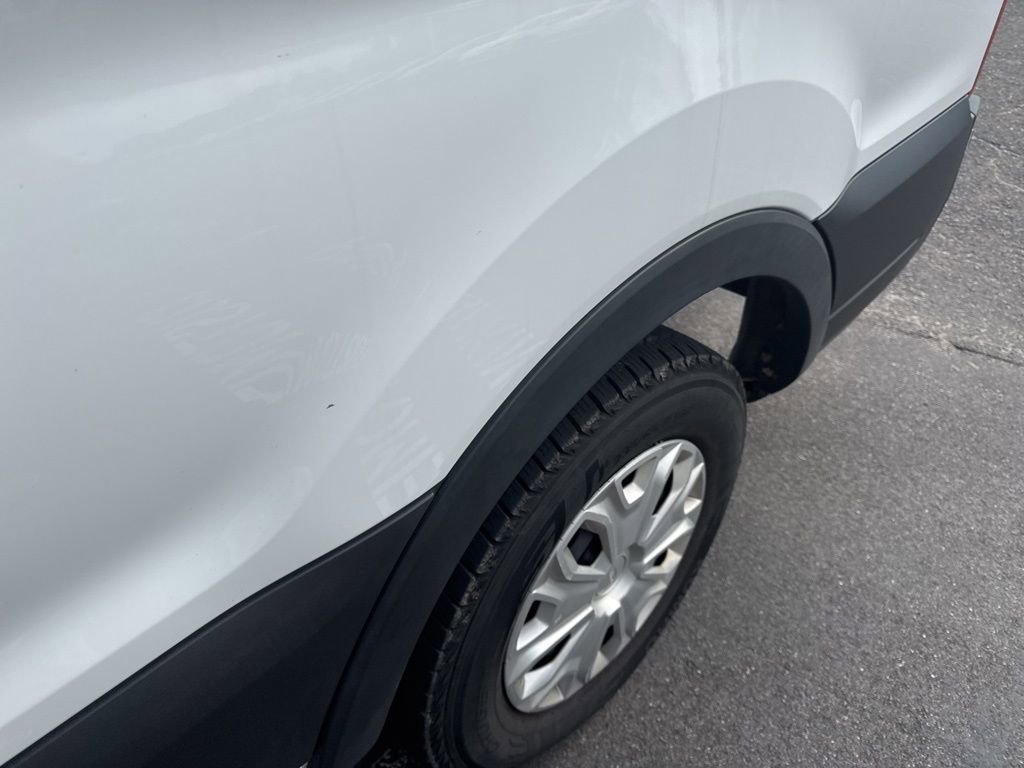 Used 2023 Ford Transit 350 XLT image 4