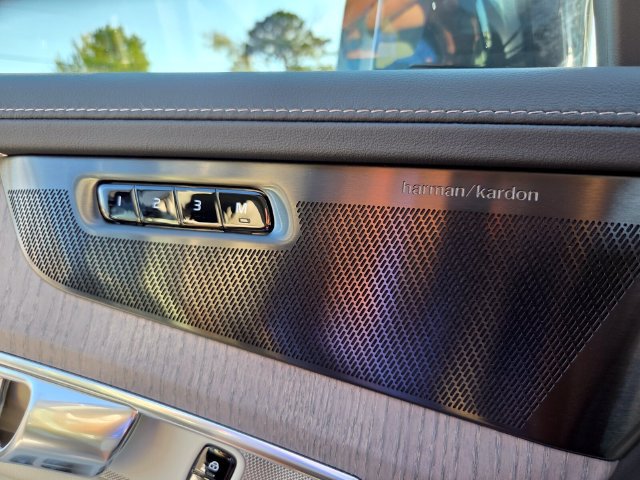 New 2027 Volvo XC90 B6 Ultra AWD/4WD image 28