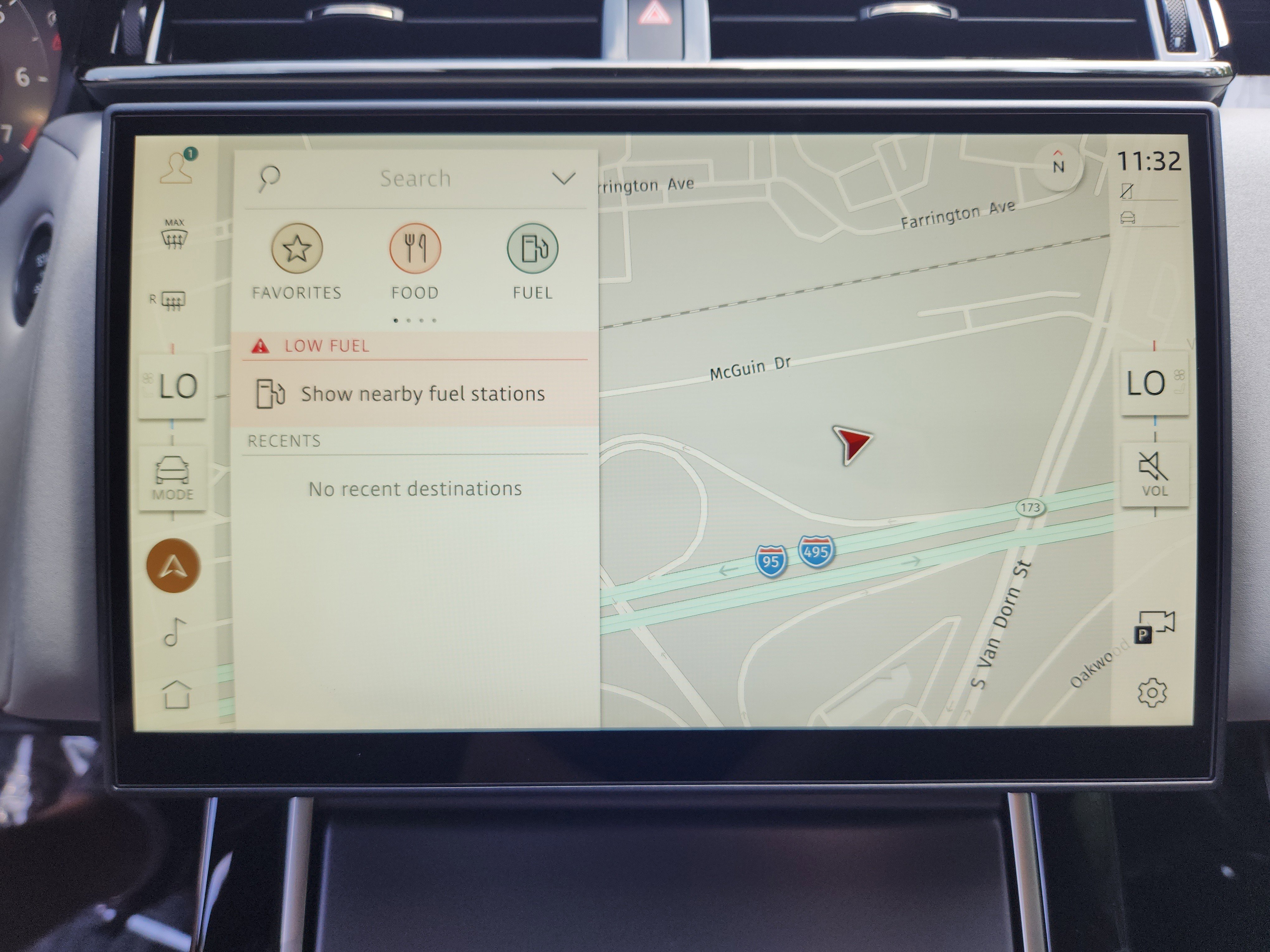 Used 2026 Land Rover Range Rover Velar S image 21