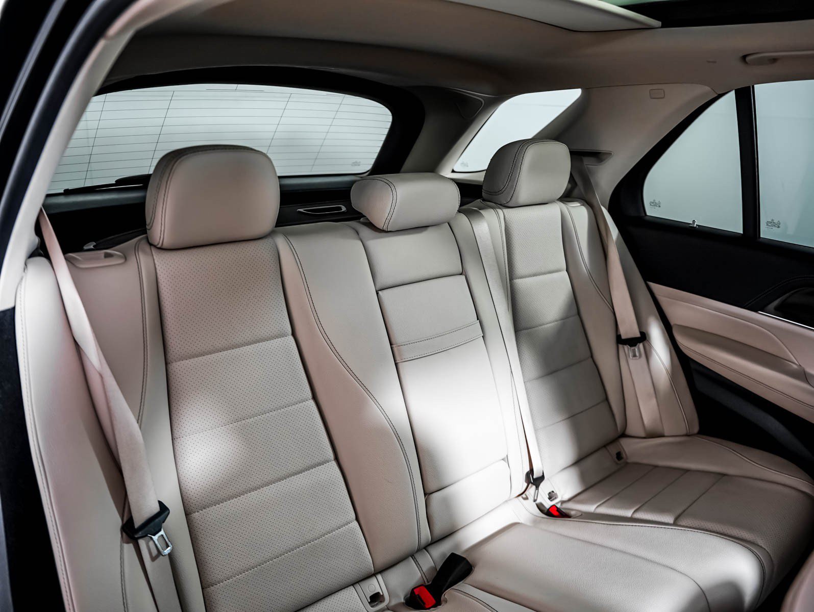 Certified 2024 Mercedes-Benz GLE 450e 4MATIC image 10