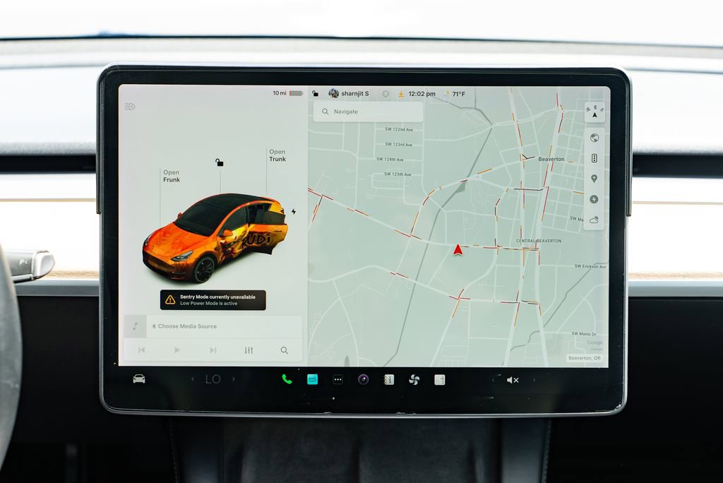Used 2022 Tesla Model Y Performance AWD/4WD image 13