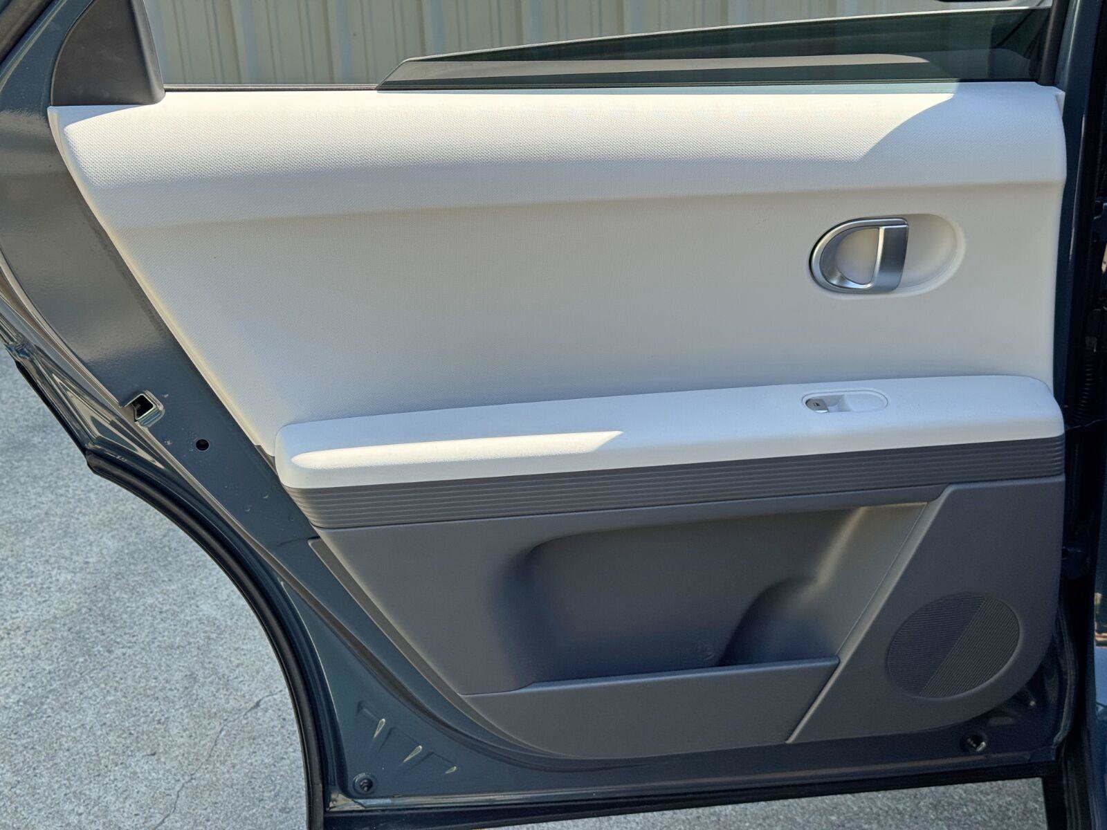 Used 2024 Hyundai Ioniq 5 SEL RWD image 39
