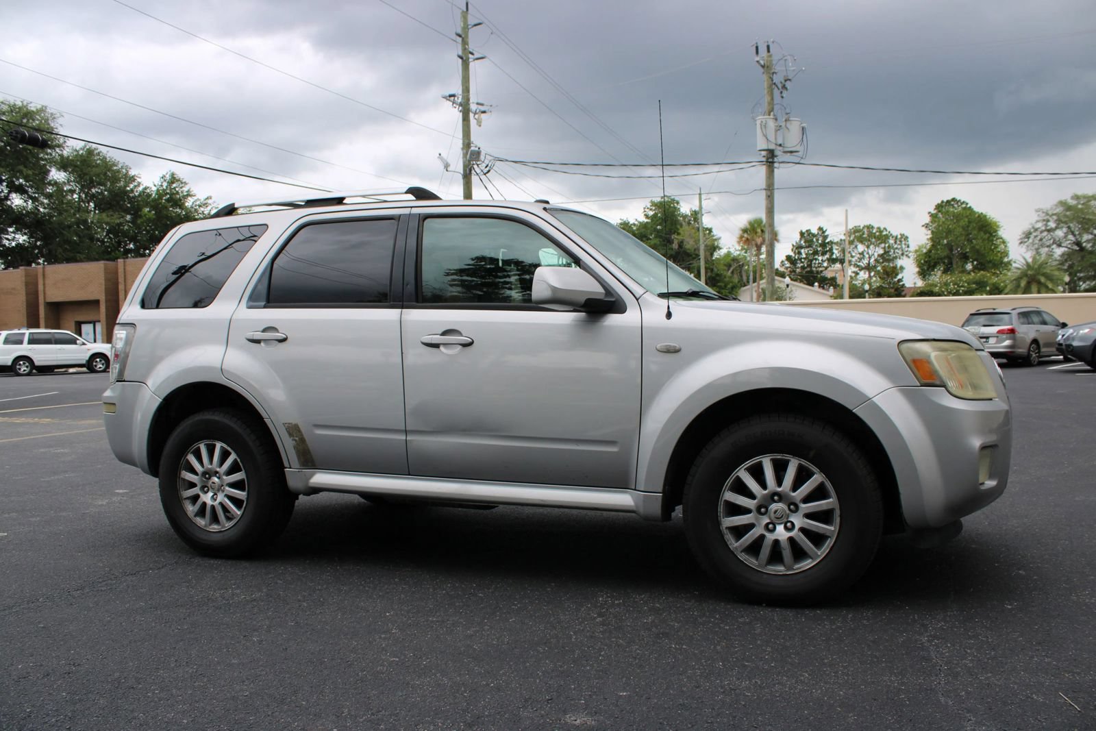Used 2009 Mercury Mariner Premier FWD image 14