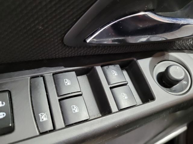 Used 2016 Chevrolet Cruze LT image 38