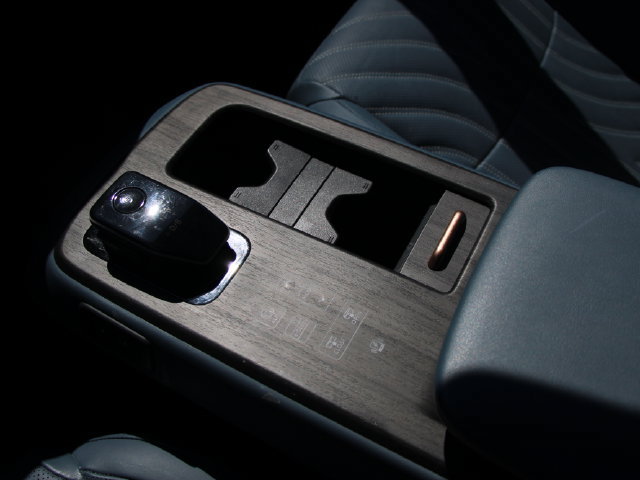 Certified 2024 Nissan Ariya AWD image 24