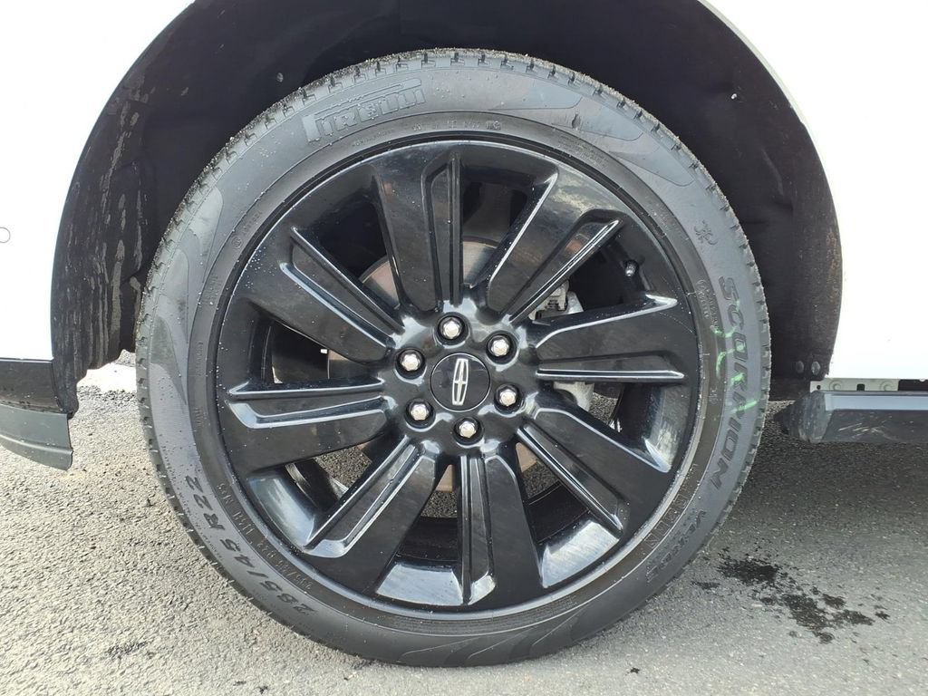 Used 2023 Lincoln Navigator L Reserve w/ Monochromatic Package AWD/4WD image 22