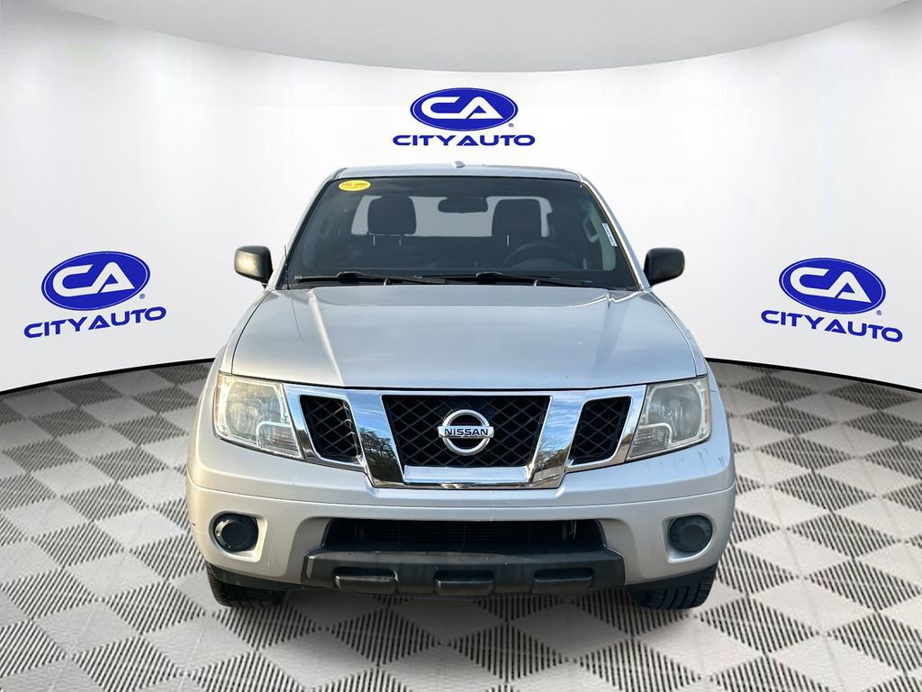 Used 2014 Nissan Frontier SV image 10