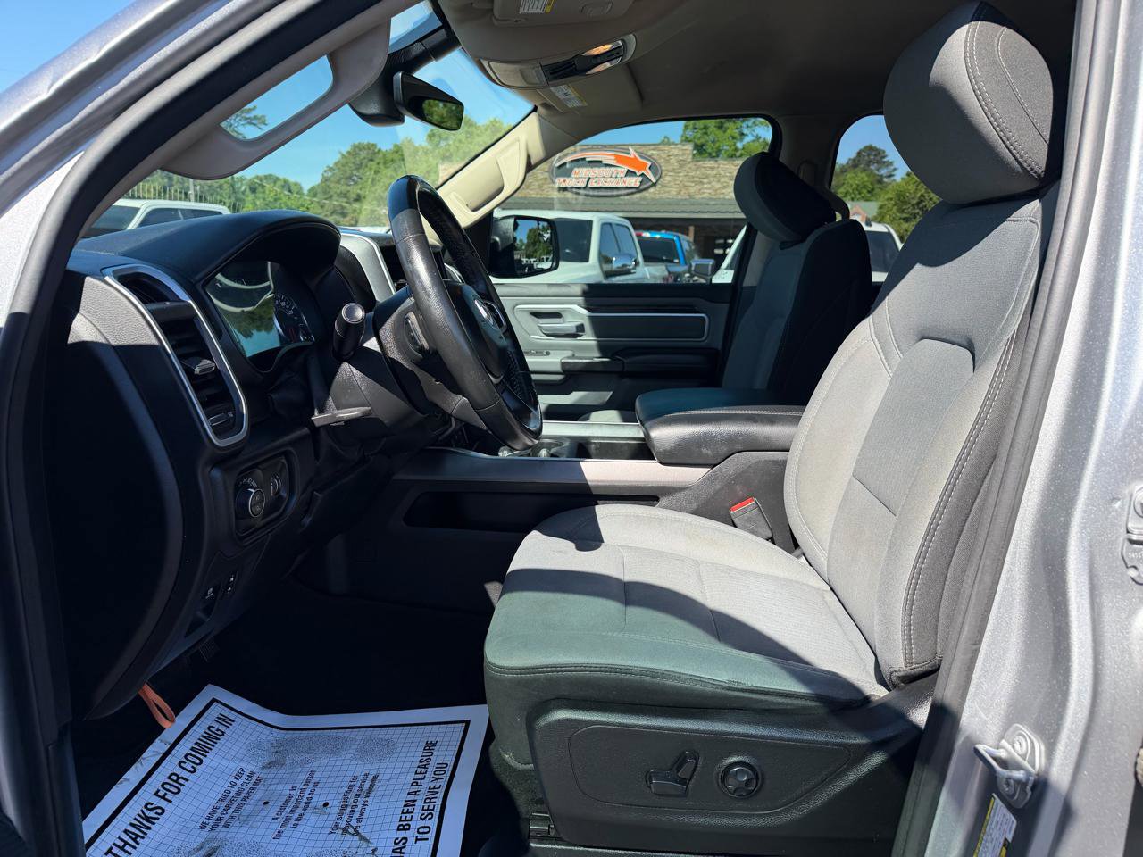 Used 2020 RAM 1500 Big Horn AWD/4WD image 9