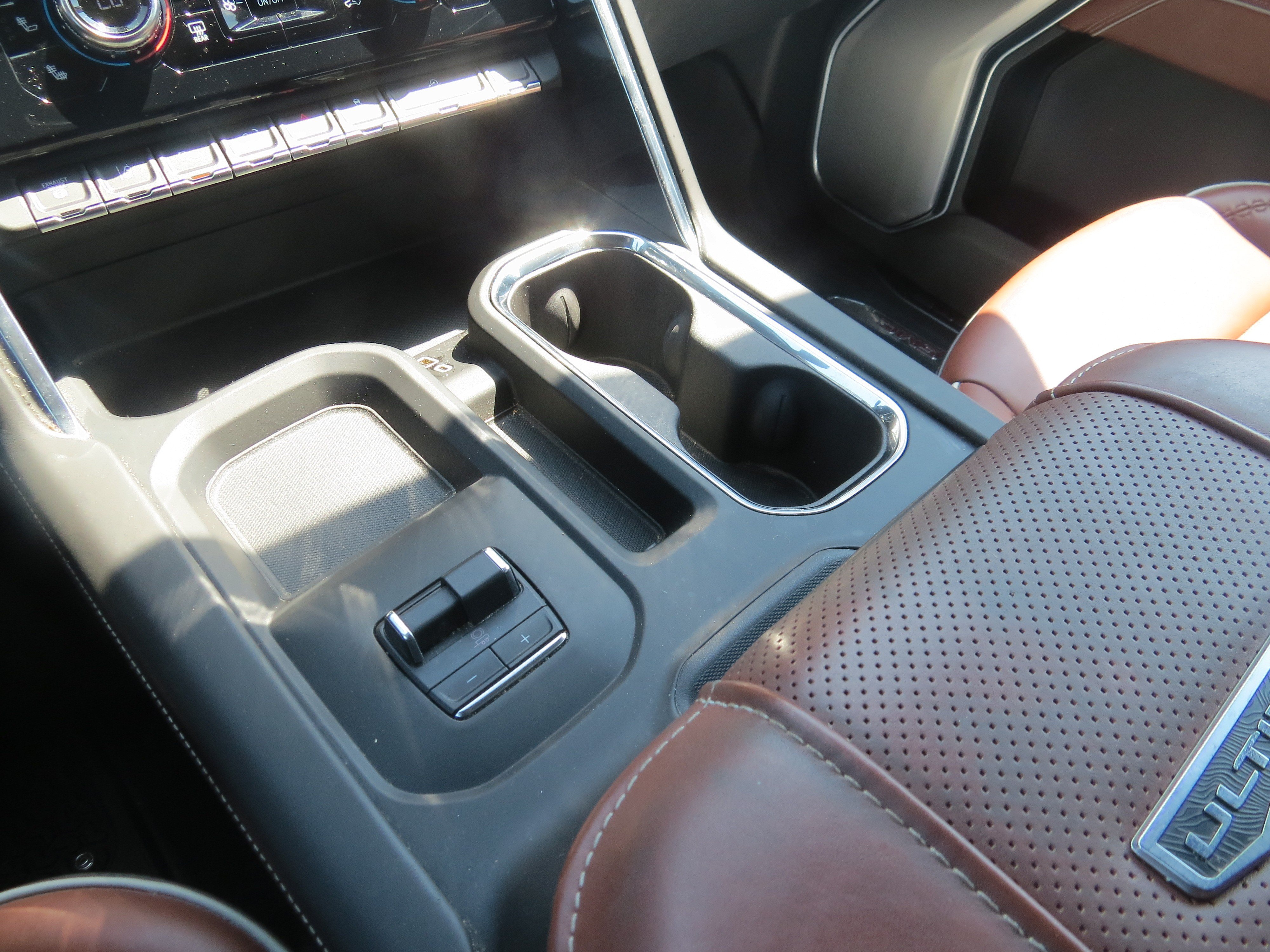 Used 2024 GMC Sierra 2500 Denali Ultimate AWD/4WD image 21