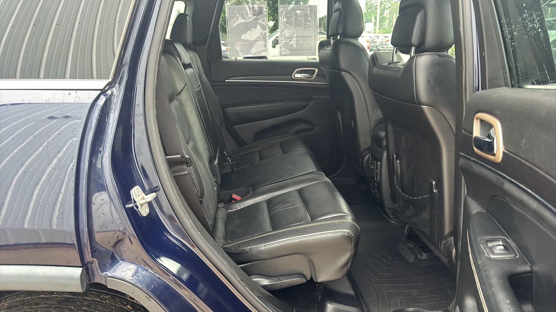 Used 2014 Jeep Grand Cherokee Limited AWD/4WD image 16