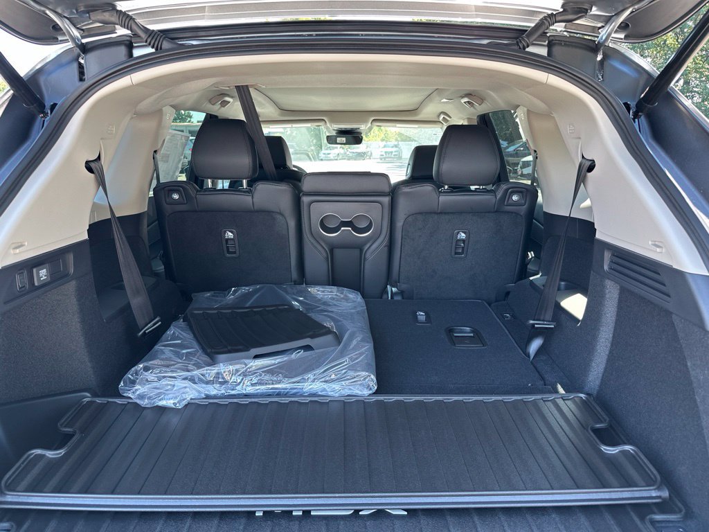 New 2026 Acura MDX FWD image 16