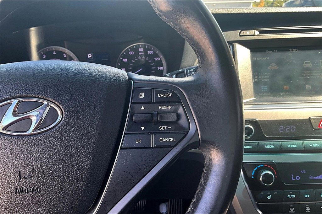 Used 2016 Hyundai Sonata Limited w/ Cargo Package image 12