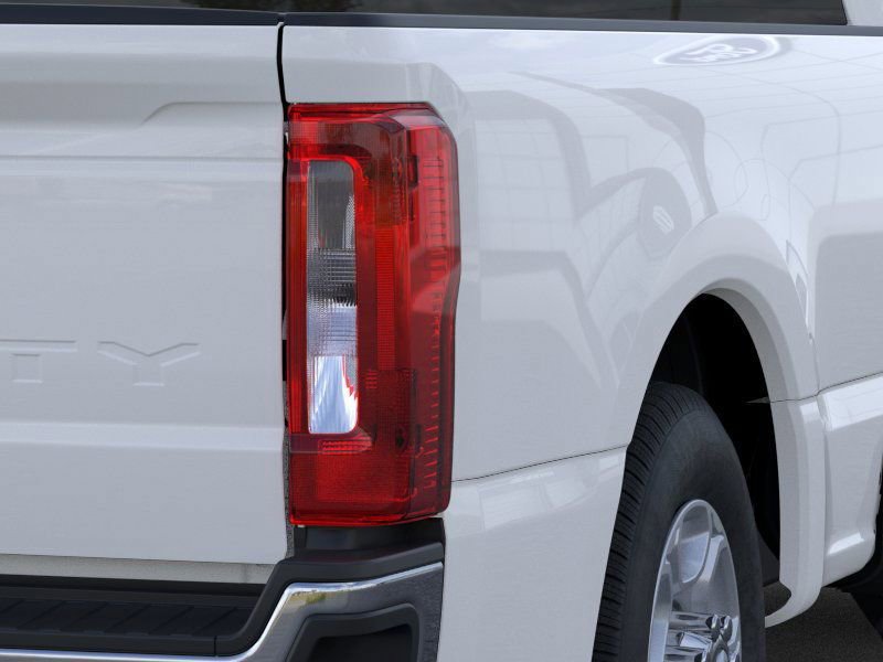 New 2026 Ford F250 XLT w/ F-250 >10K GVWR Package image 21
