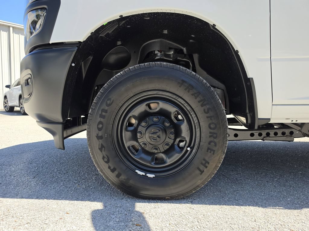 New 2026 RAM 2500 Tradesman AWD/4WD image 31