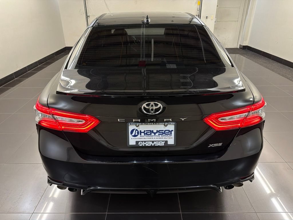 Used 2020 Toyota Camry XSE FWD image 5