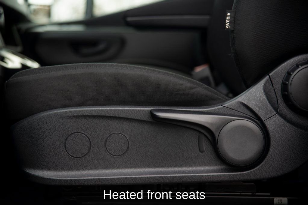 Used 2025 Mercedes-Benz Sprinter 2500 image 31