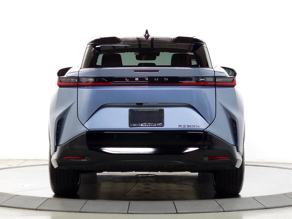 Used 2024 Lexus RZ 300e Premium image 6