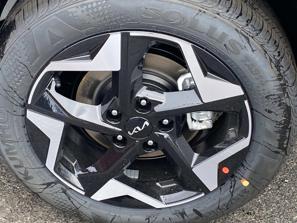 New 2026 Kia Seltos EX AWD/4WD image 6