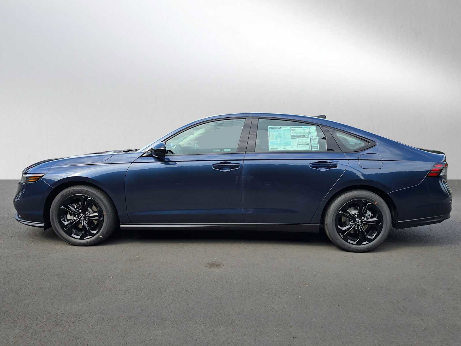 New 2025 Honda Accord SE image 6