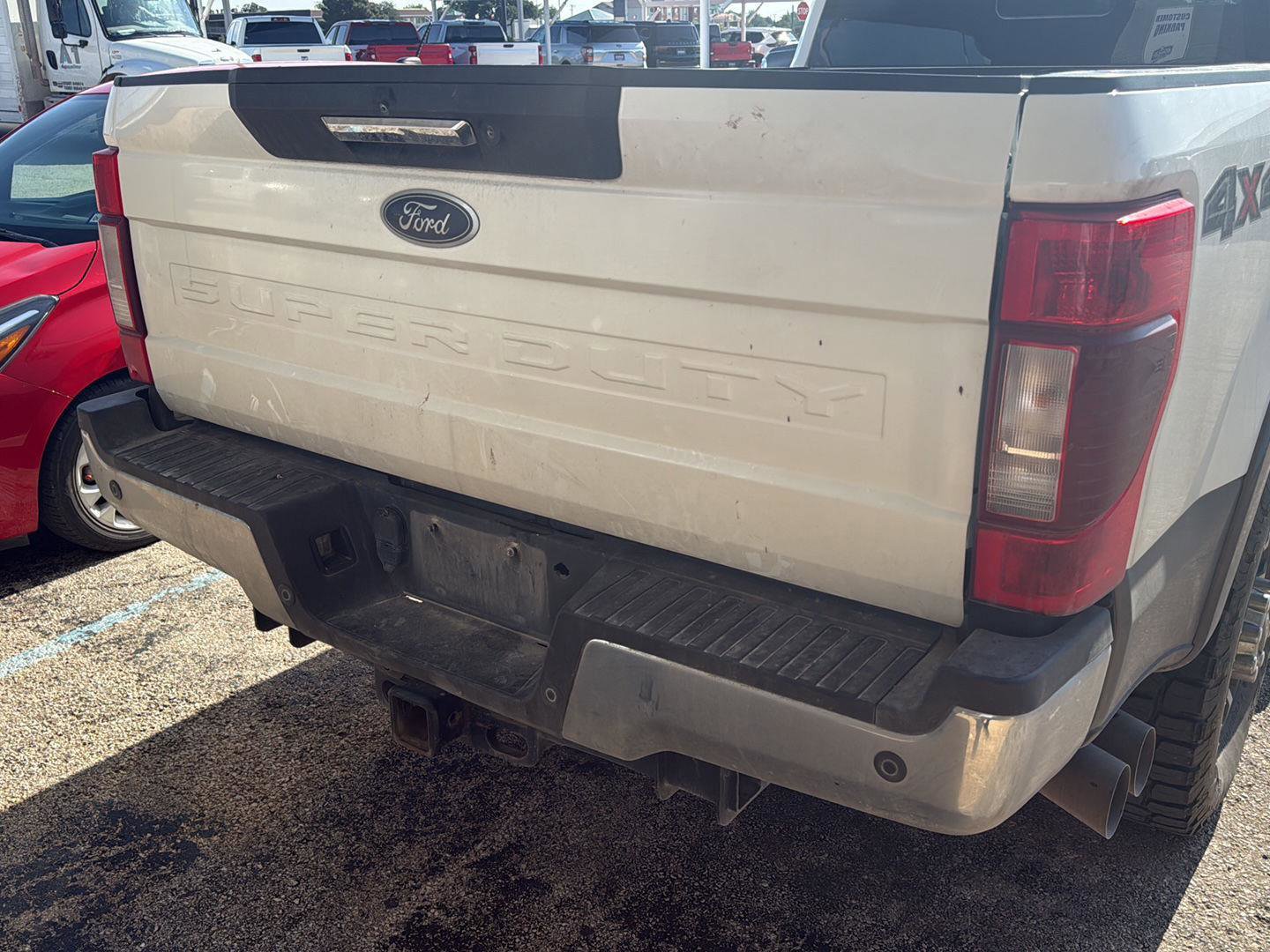 Used 2022 Ford F350 Lariat w/ Lariat Value Package AWD/4WD image 8