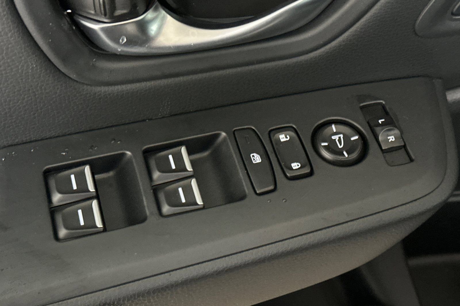 New 2025 Honda Pilot EX-L image 24