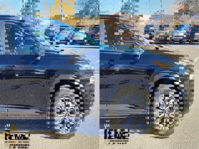 Certified 2023 Nissan Rogue SV image 1