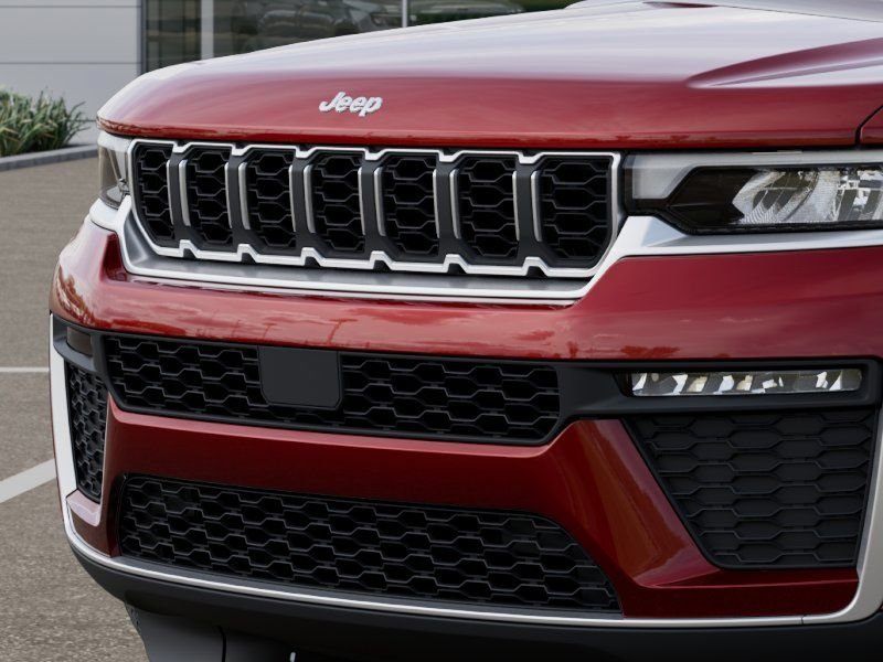 New 2026 Jeep Grand Cherokee Limited AWD/4WD image 11