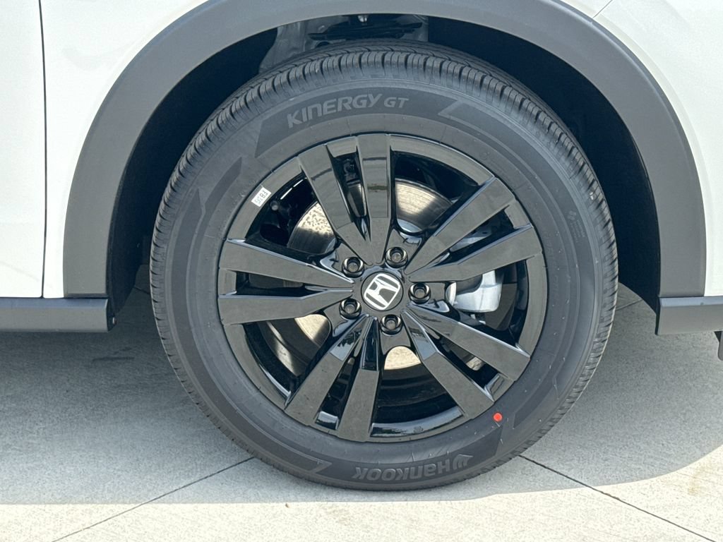 Certified 2026 Honda HR-V Sport image 11