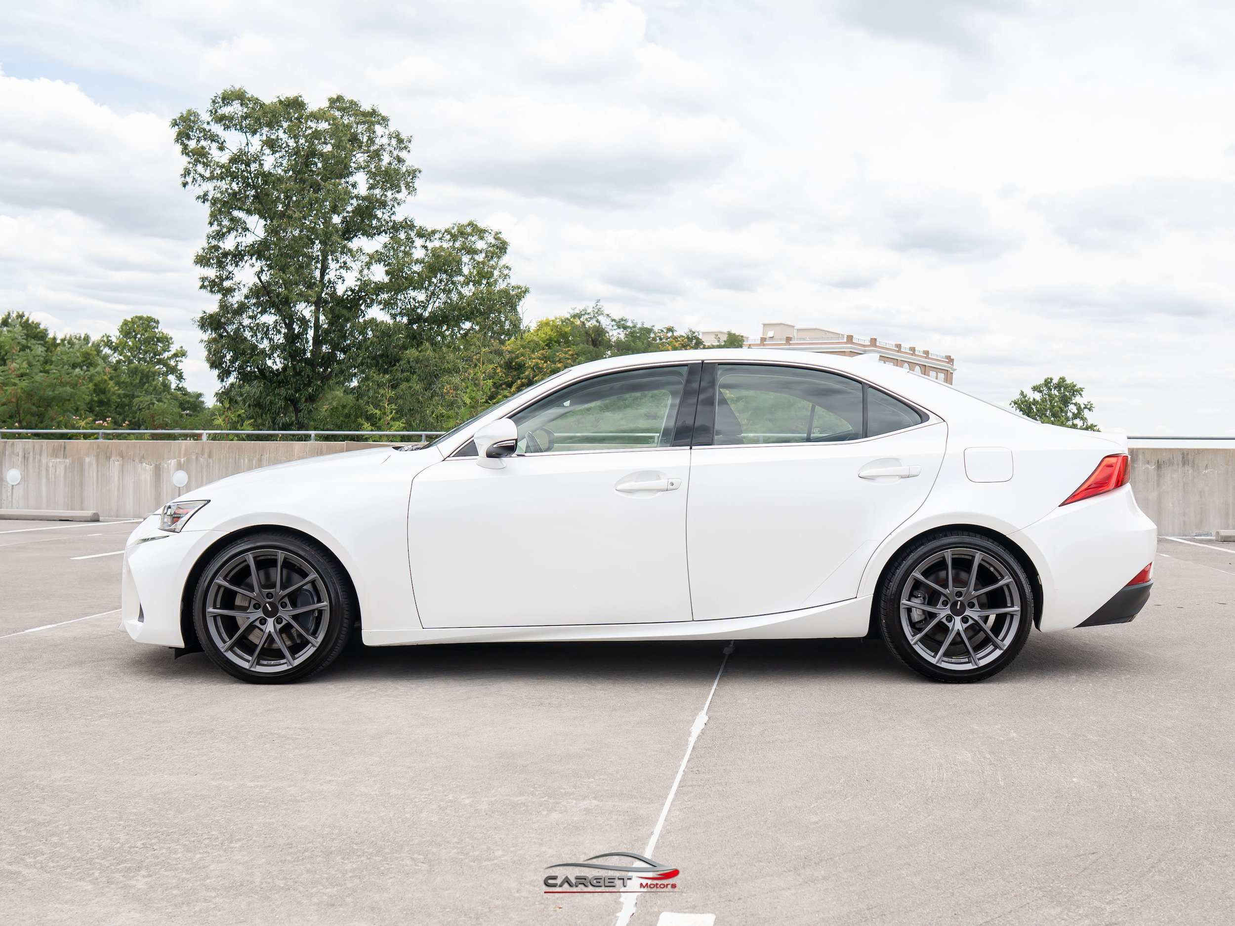 Used 2018 Lexus IS 300 AWD w/ Comfort Package image 4
