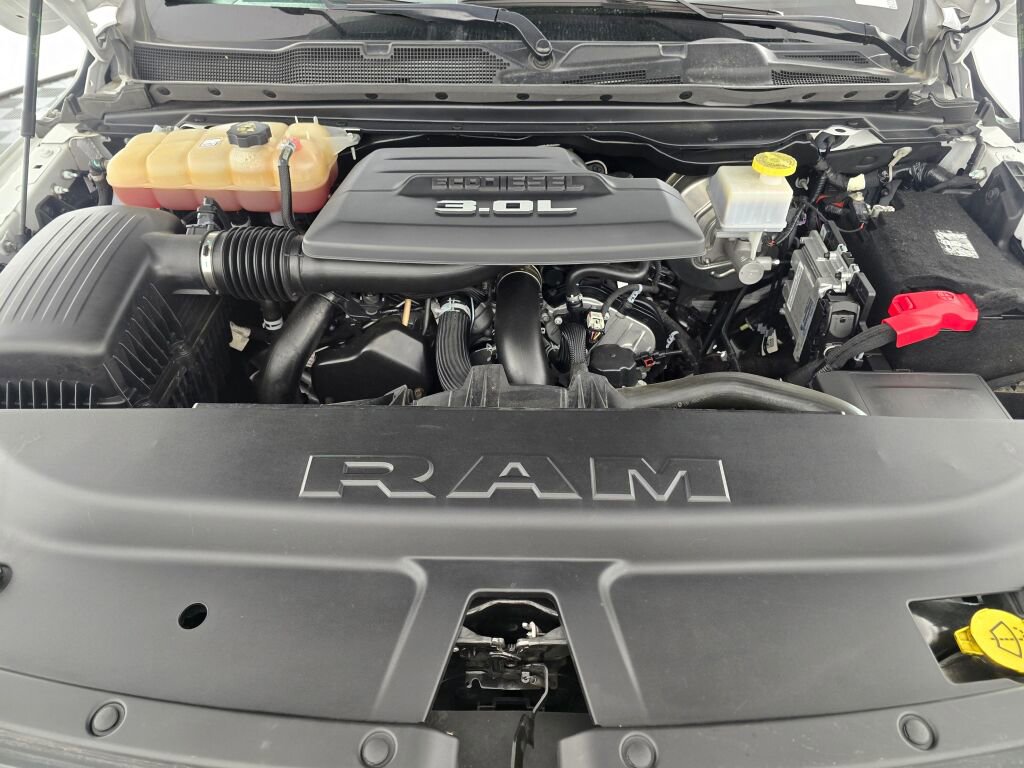 Used 2022 RAM 1500 Laramie image 16