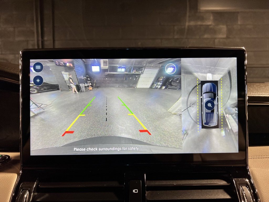 Used 2024 Lincoln Navigator Reserve image 9