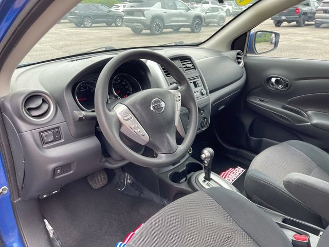 Used 2017 Nissan Versa SV FWD image 11