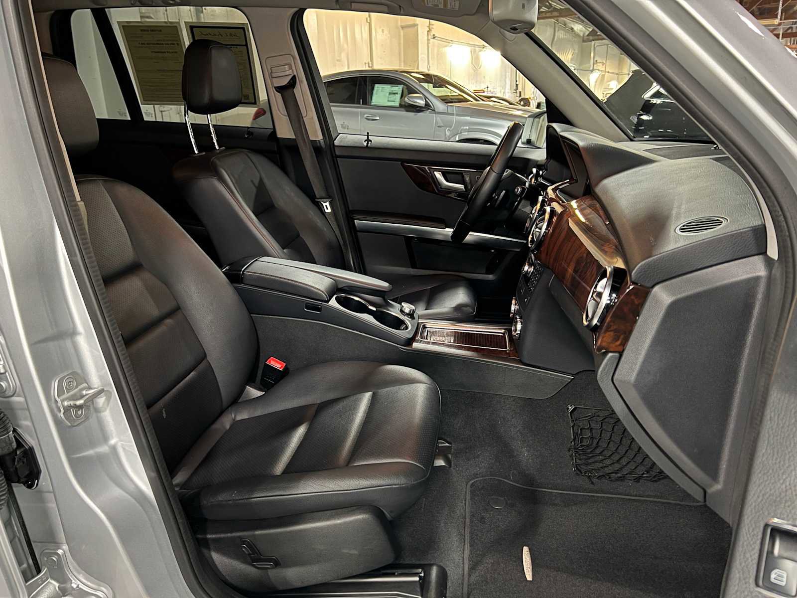 Used 2014 Mercedes-Benz GLK 350 4MATIC image 11