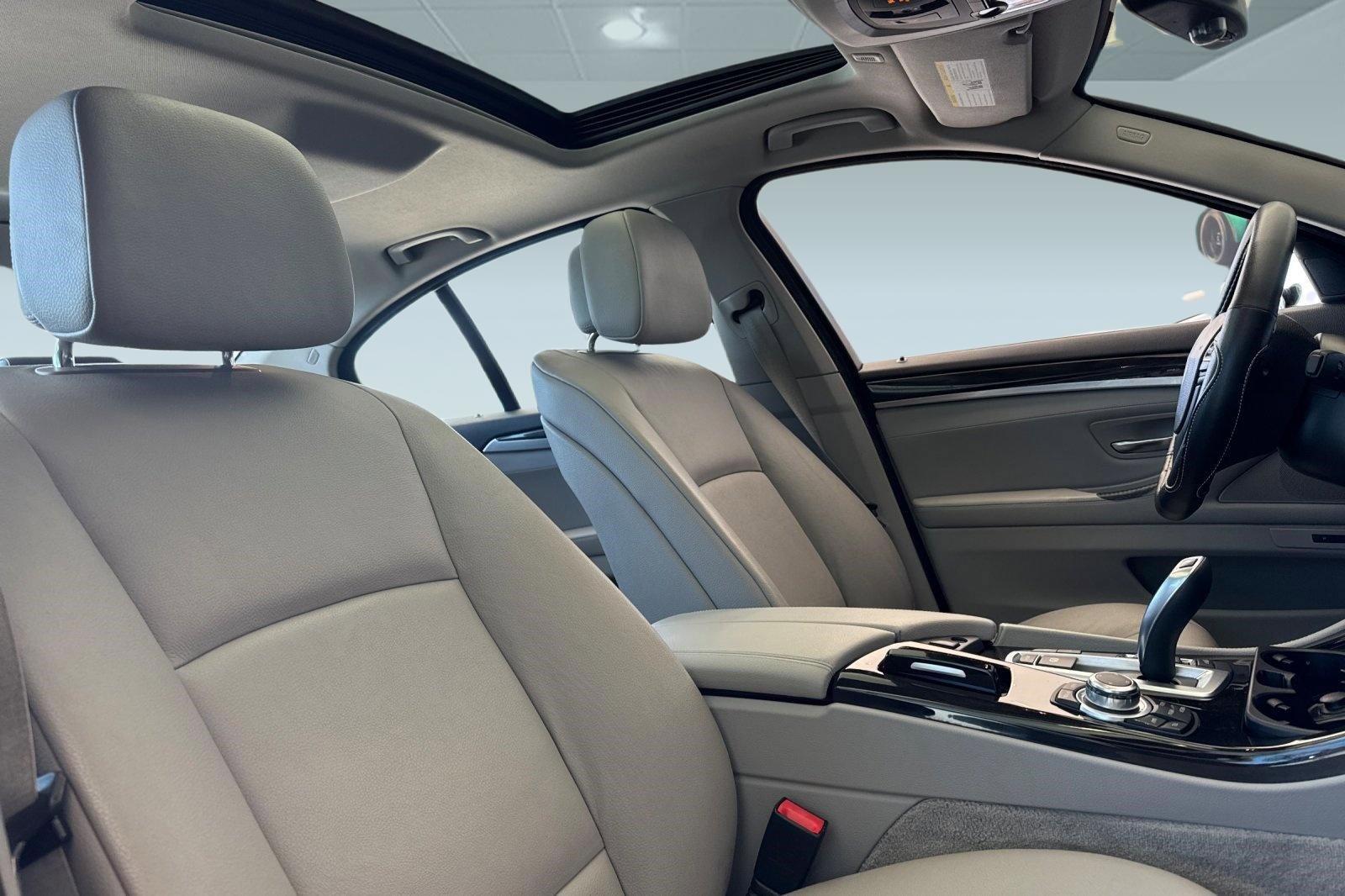 Used 2013 BMW 535i Sedan image 31