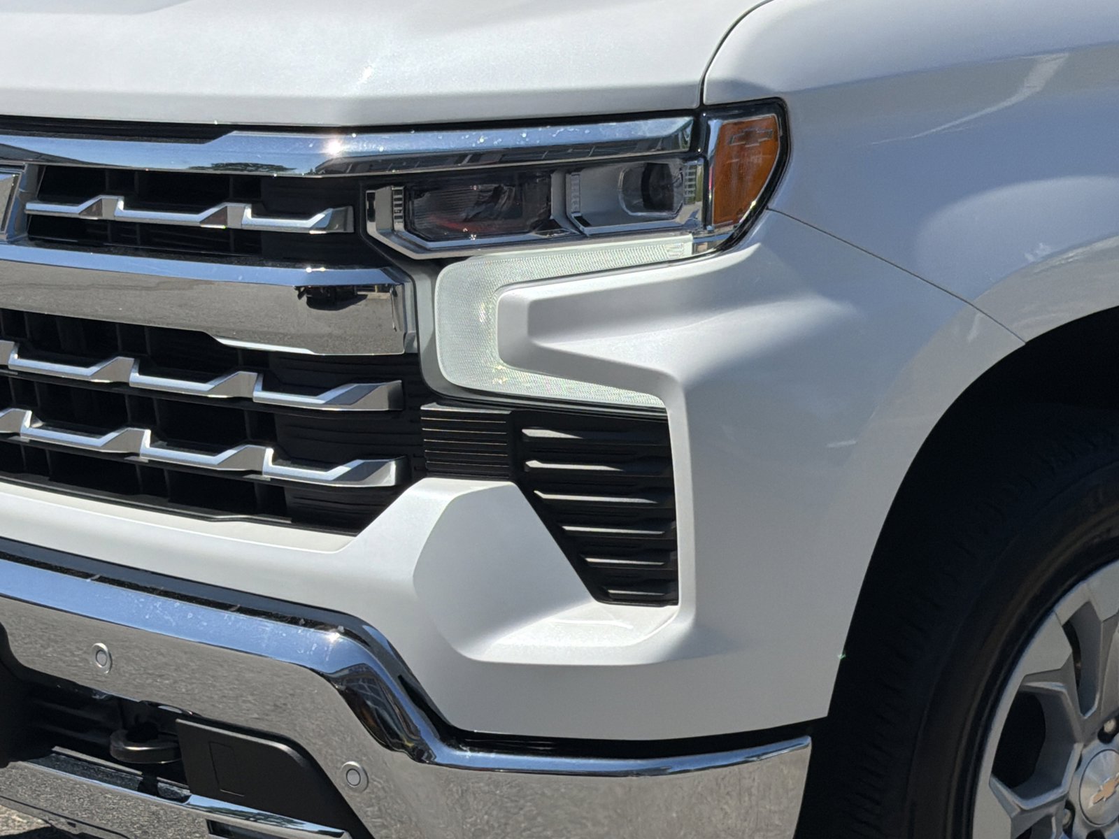 Used 2025 Chevrolet Silverado 1500 LTZ w/ LTZ Premium Texas Edition image 8