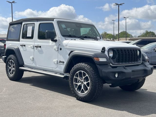 Used 2024 Jeep Wrangler Unlimited Sport AWD/4WD image 36