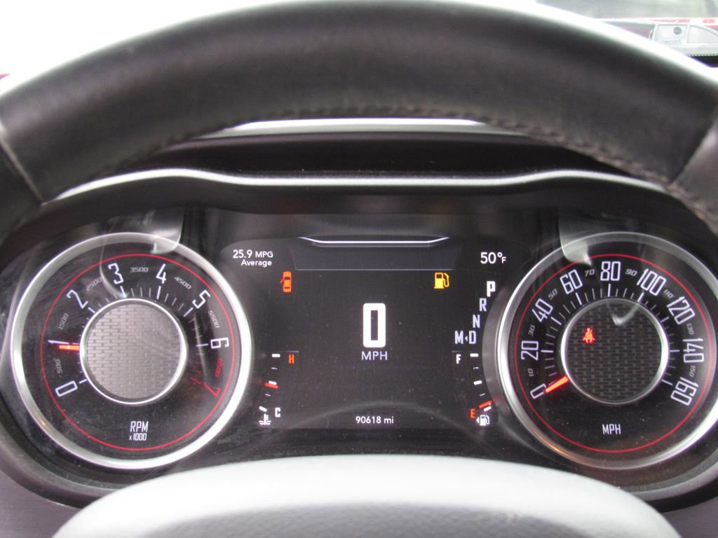 Used 2015 Dodge Challenger SXT w/ Super Sport Group (SS/T) RWD image 17