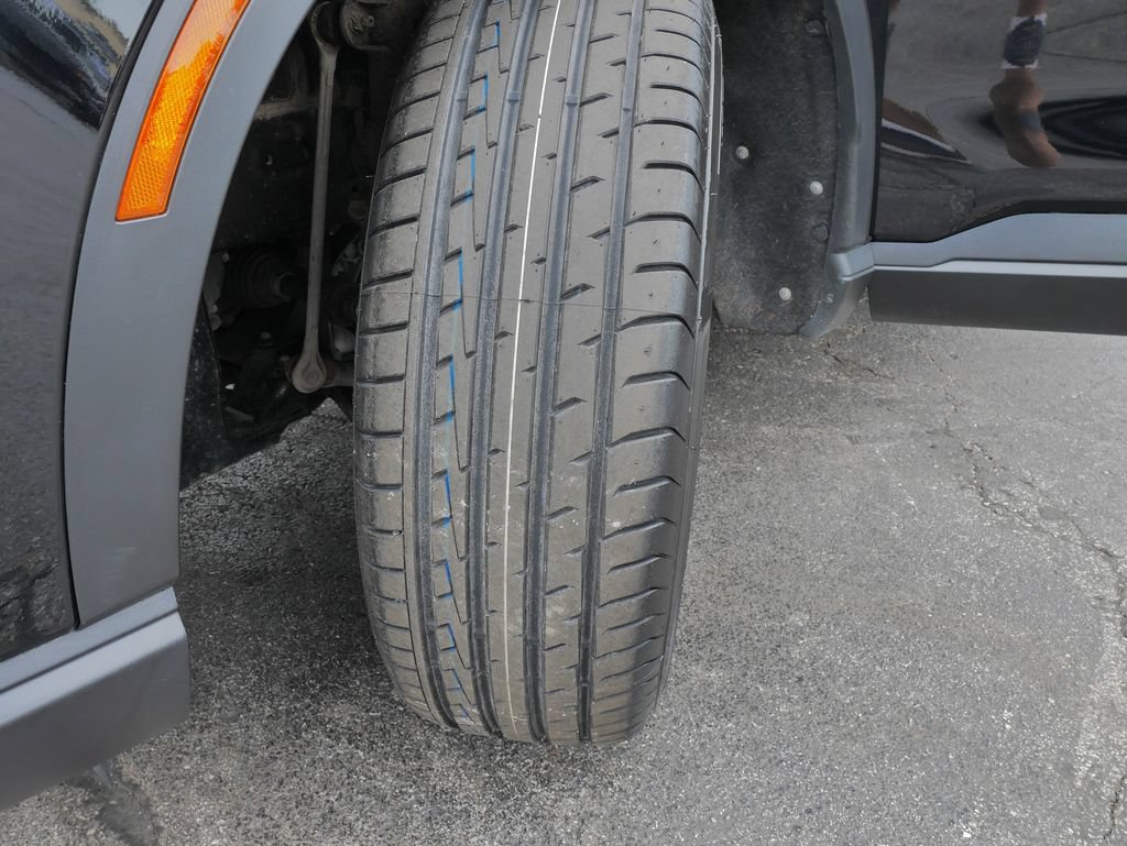 Used 2025 Honda CR-V EX image 32
