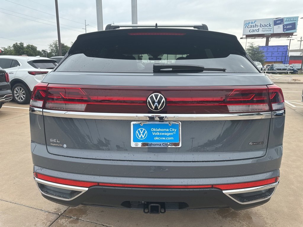 New 2025 Volkswagen Atlas Cross Sport SEL image 4