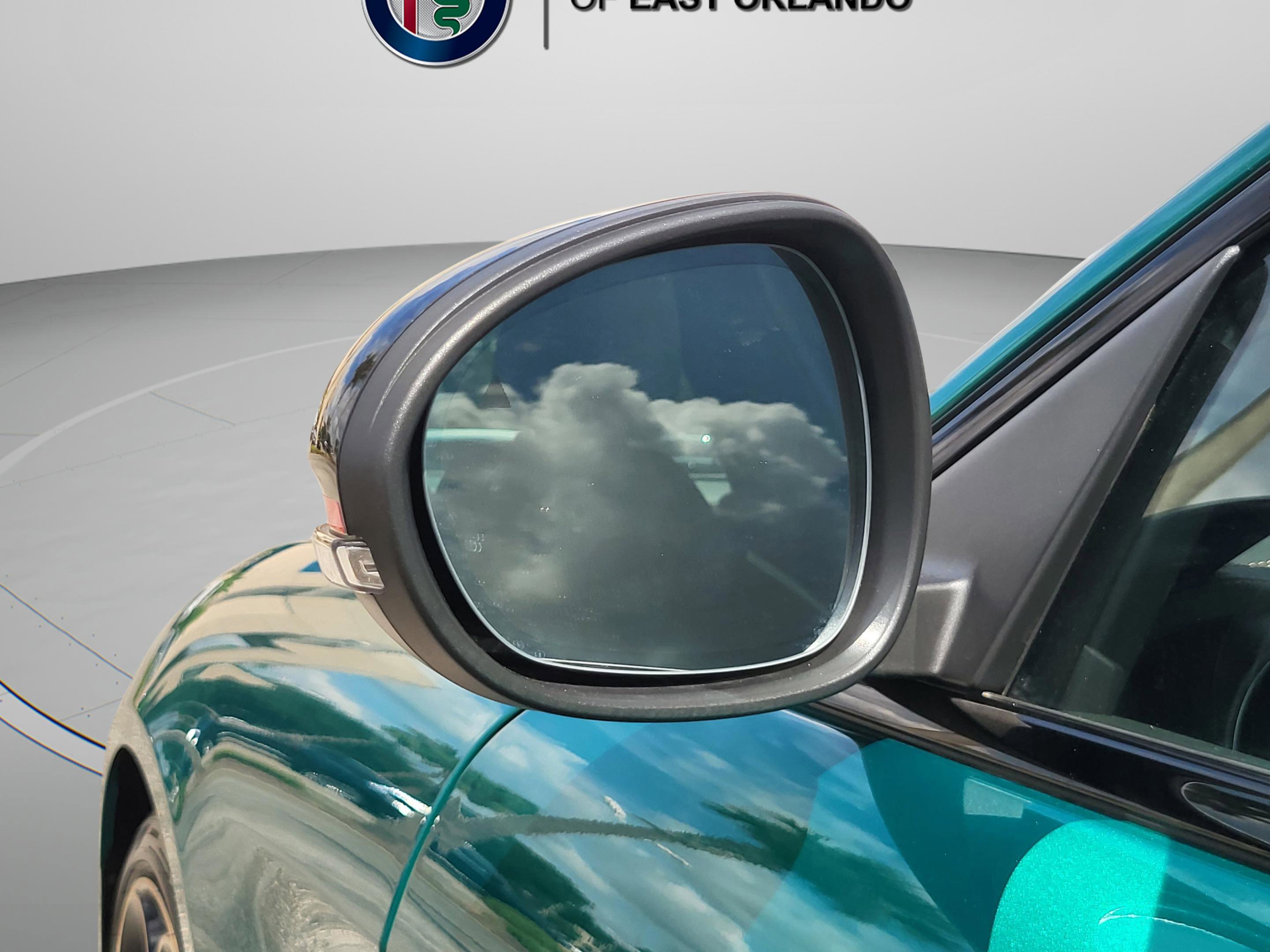 New 2025 Alfa Romeo Giulia w/ Driving Assist Package RWD image 24