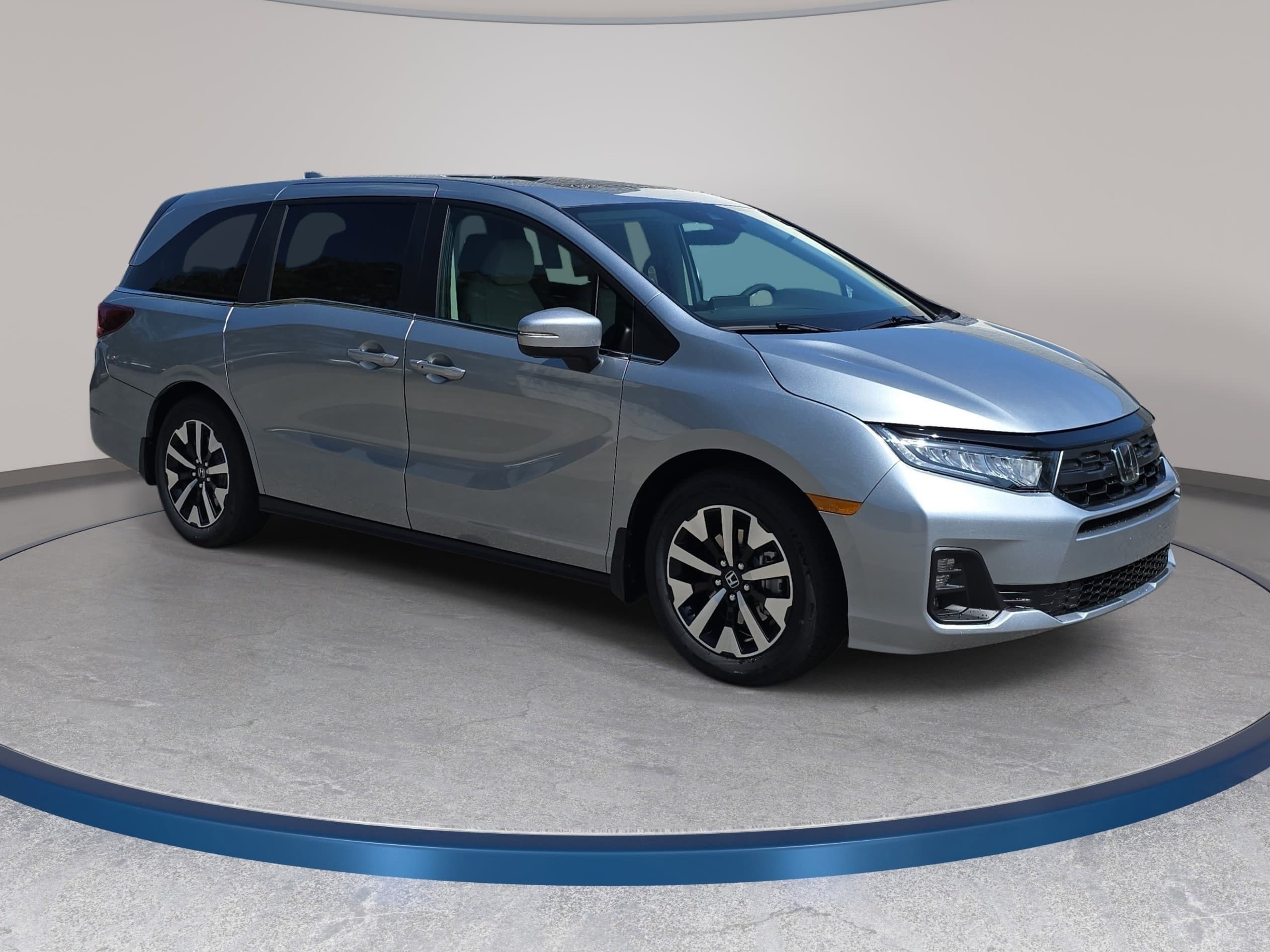 New 2026 Honda Odyssey EX-L image 3