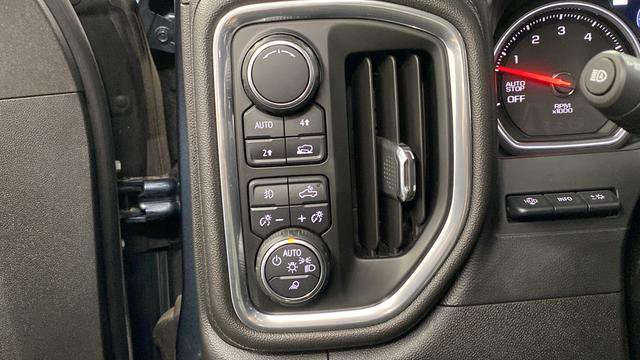 Used 2019 Chevrolet Silverado 1500 LTZ w/ LTZ Plus Package AWD/4WD image 33