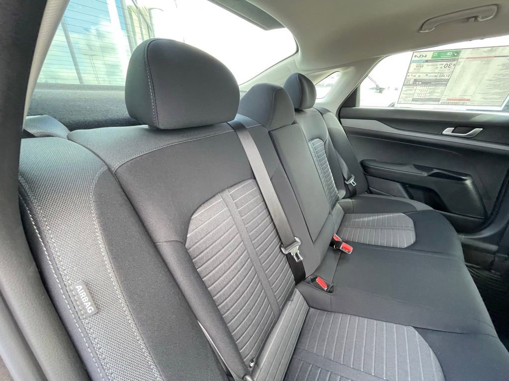 New 2026 Kia K5 LXS FWD image 27