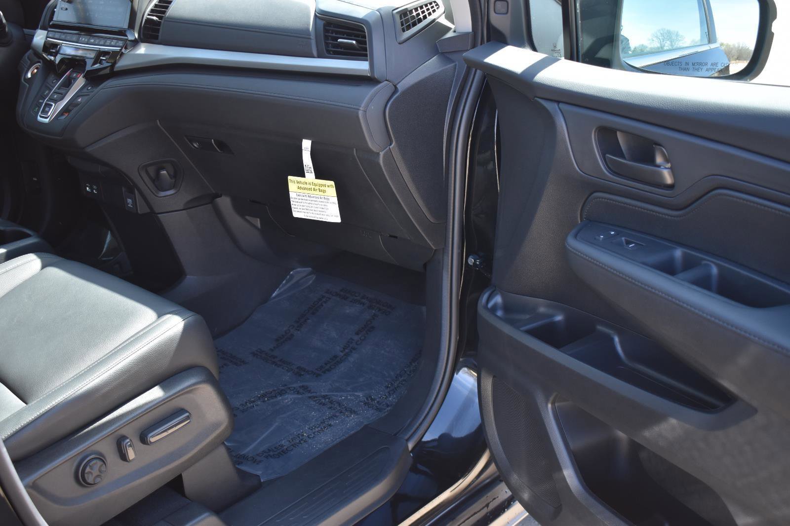 Used 2025 Honda Odyssey EX-L image 16